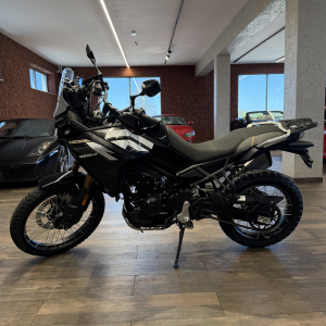 CFMOTO MT 450 BLACK EDITION - obrazek 2