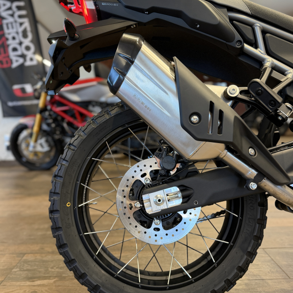 CFMOTO MT 450 BLACK EDITION