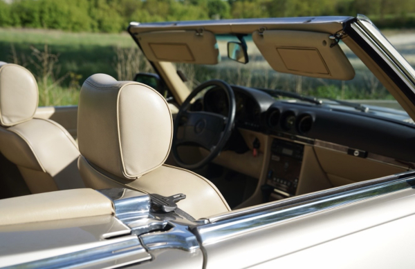 Mercedes-Benz 560SL Roadster 1989 r