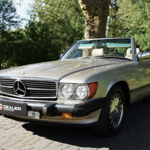 Mercedes-Benz 560SL Roadster 1989 r - obrazek 13