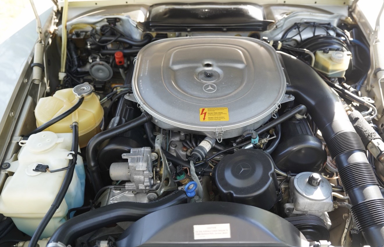 Mercedes-Benz 560SL Roadster 1989 r - obrazek 36