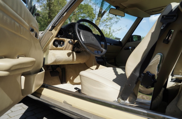 Mercedes-Benz 560SL Roadster 1989 r