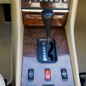 Mercedes-Benz 560SL Roadster 1989 r - obrazek 23