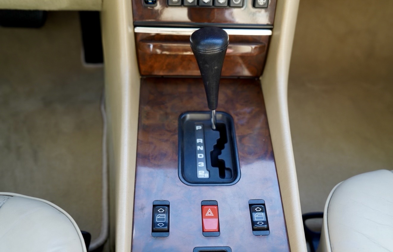 Mercedes-Benz 560SL Roadster 1989 r - obrazek 23