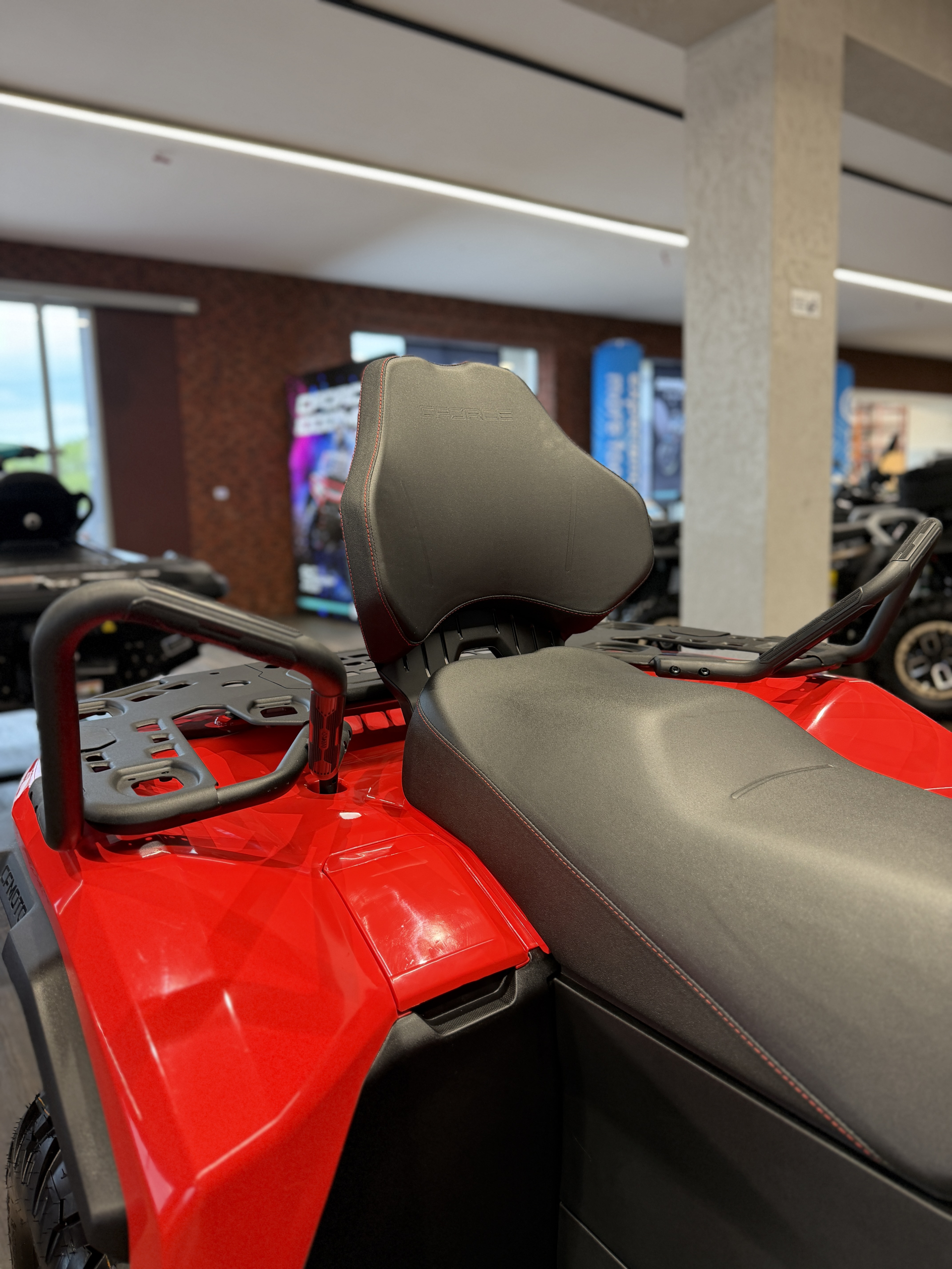 CFMOTO CFORCE C5 LONG TOURING - obrazek 12