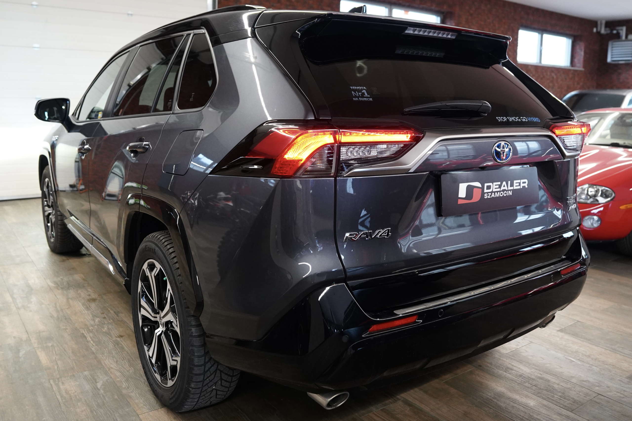 Toyota RAV4 Plug-in Hybrid - obrazek 4