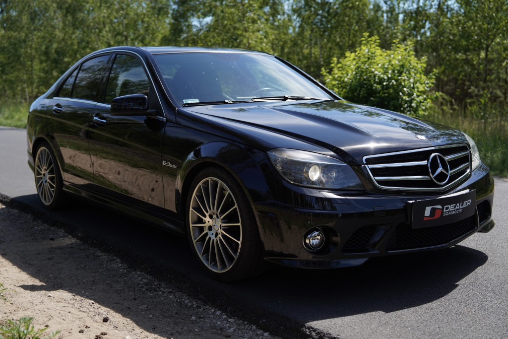 Mercedes-Benz C63 AMG W204