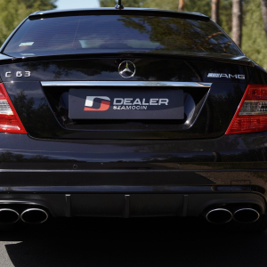 Mercedes-Benz C63 AMG W204 - obrazek 6