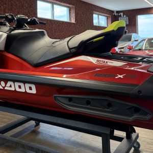 Sea-Doo RXP-X 325 MY24 Tech Package - obrazek 3