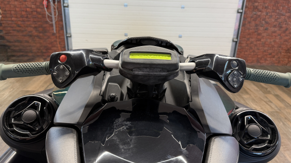 Sea-Doo RXP-X Apex 300 MY23 Tech Package