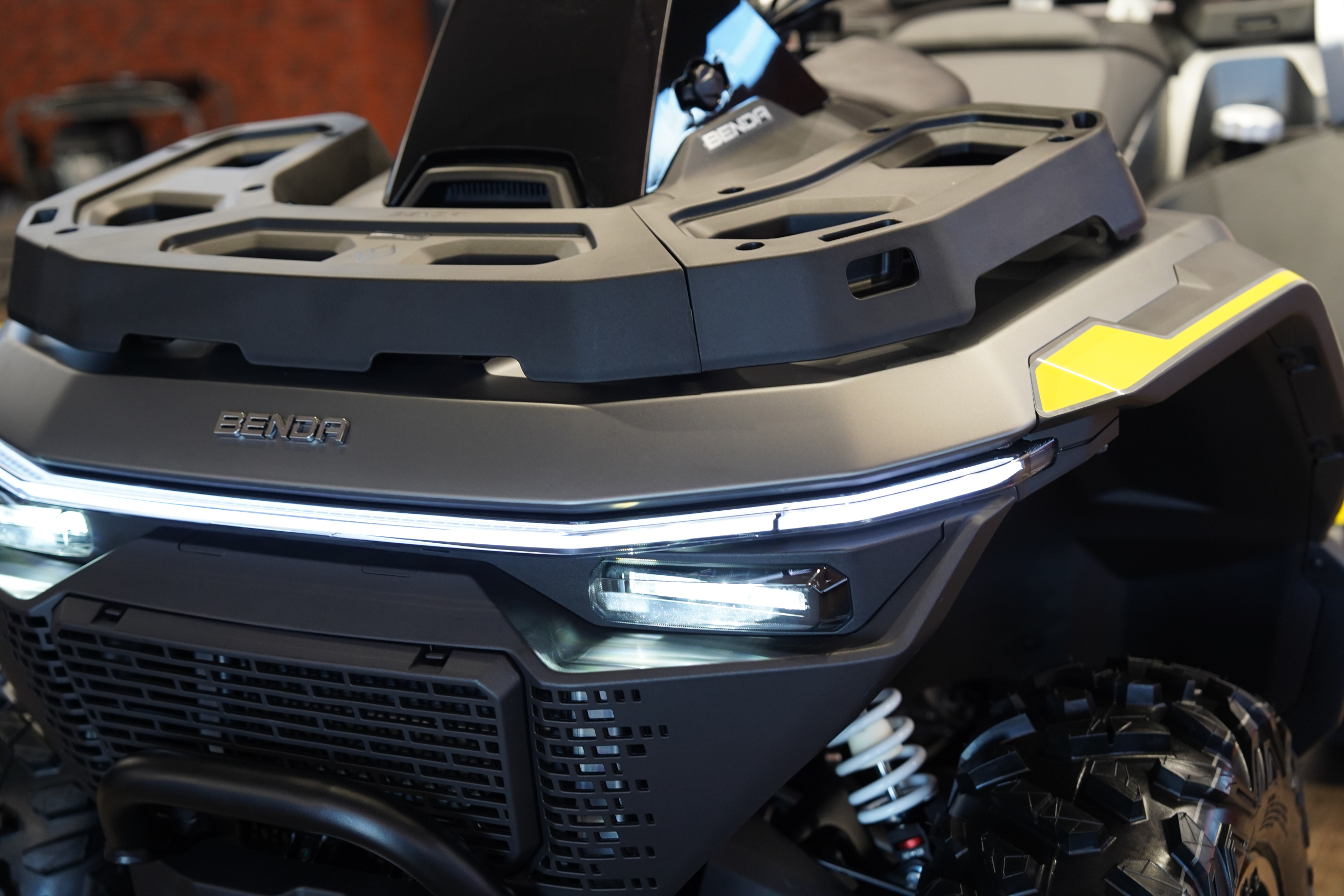 BENDA REDSTONE 1000 R2 - obrazek 11