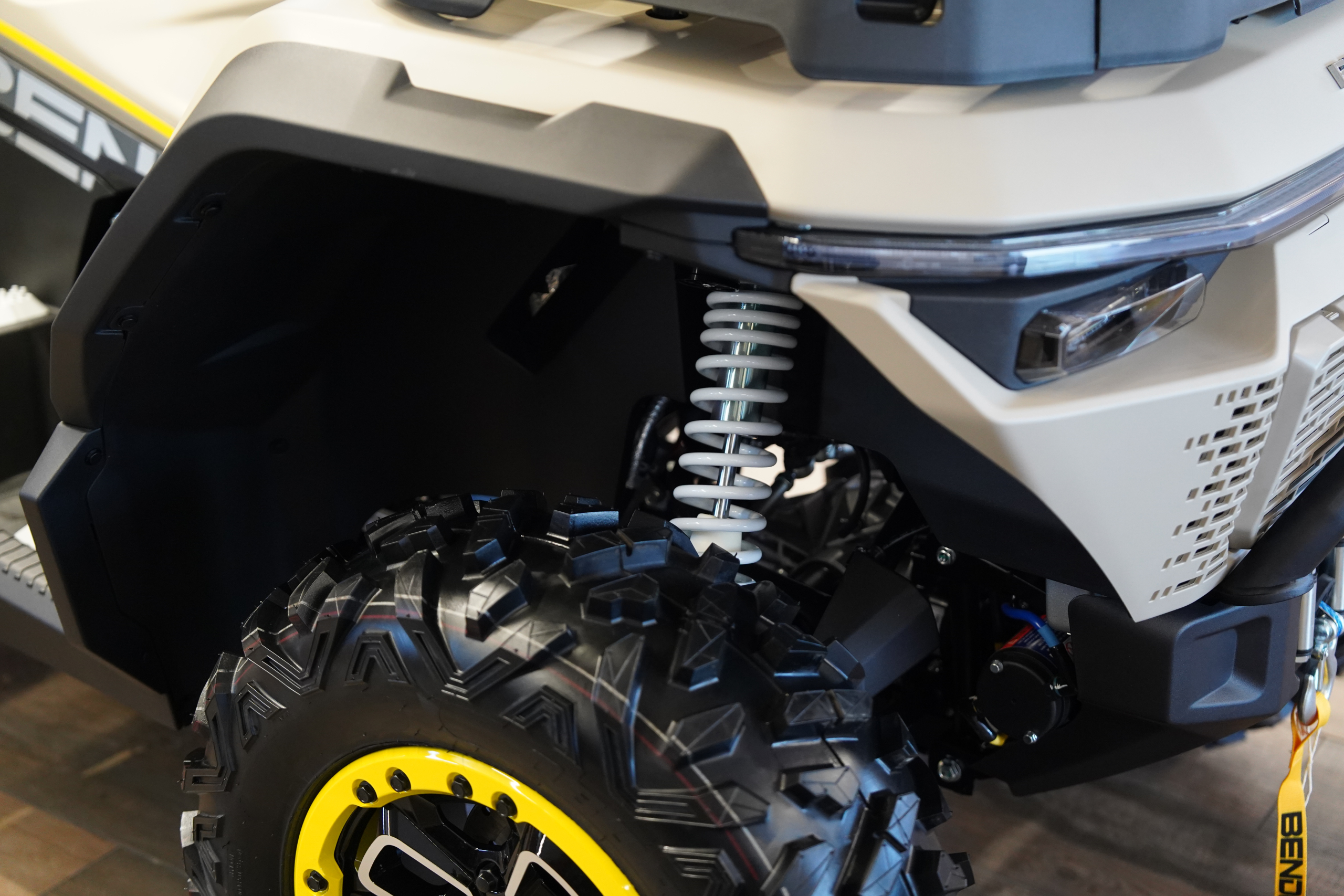 BENDA REDSTONE 1000 R2 - obrazek 5