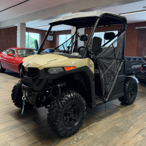 CFMOTO UFORCE 600 - obrazek 1