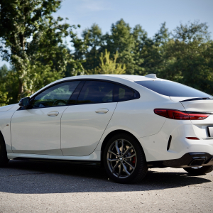 BMW M235i xDrive Gran Coupe 2023 - obrazek 13