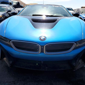 BMW I8 - obrazek 5