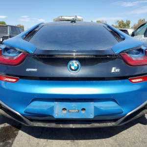 BMW I8 - obrazek 6