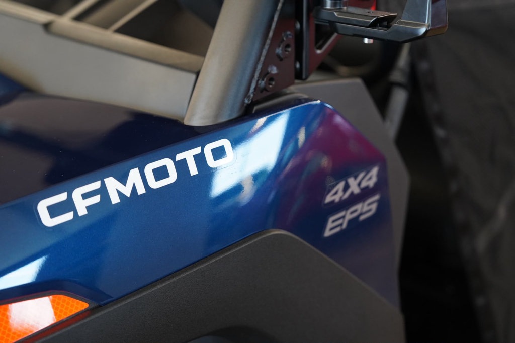 CFMoto UForce 600