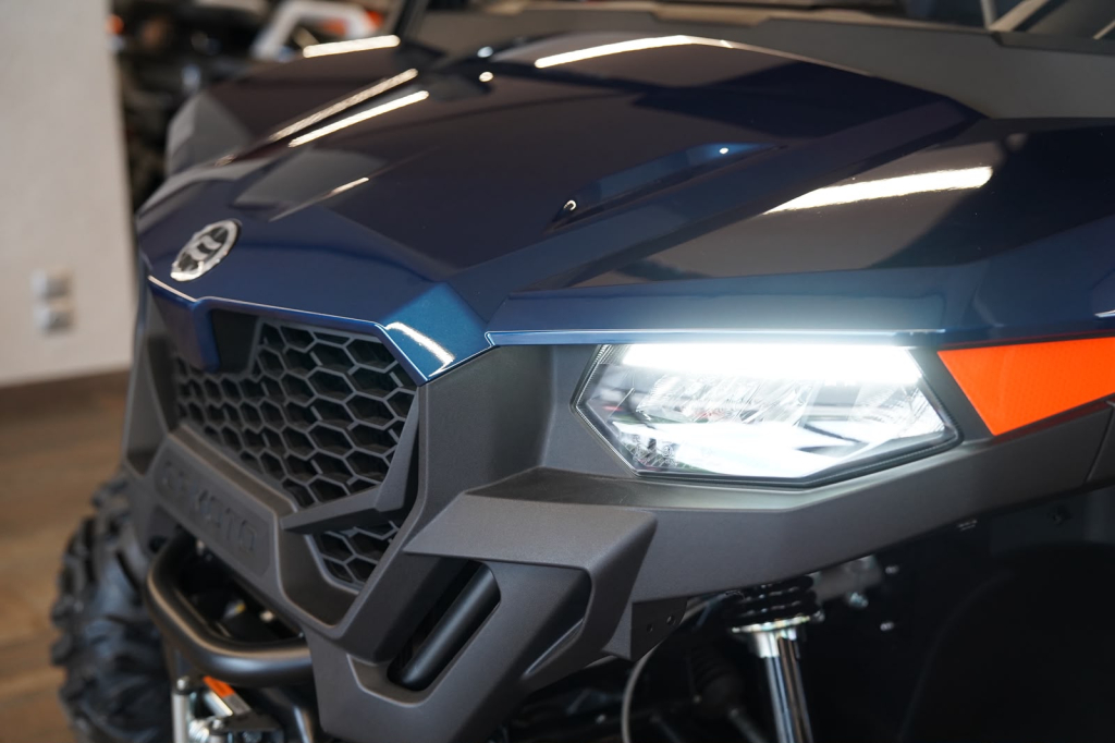 CFMoto UForce 600