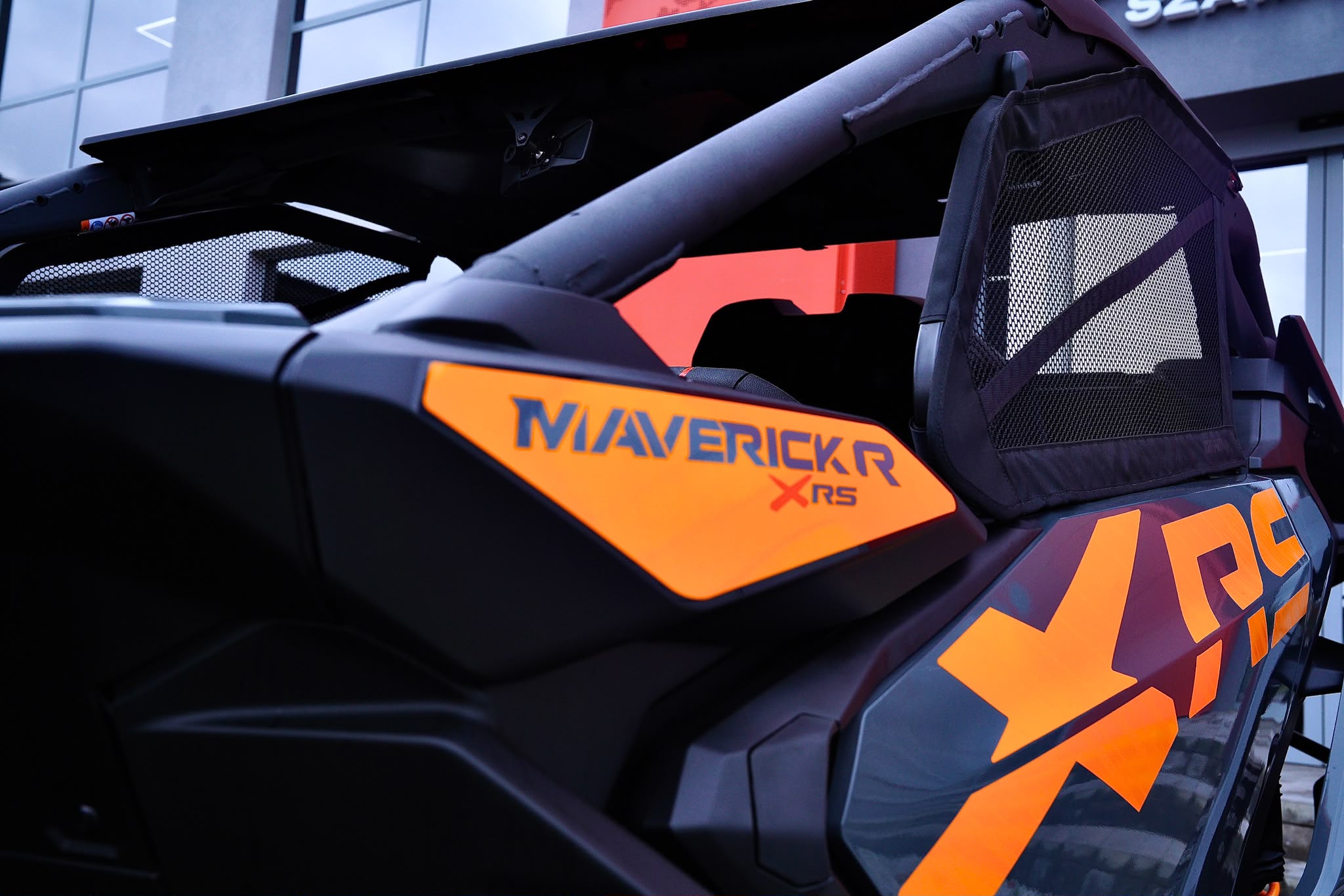 Can-Am Maverick R X RS DCT SAS MY27 - obrazek 10
