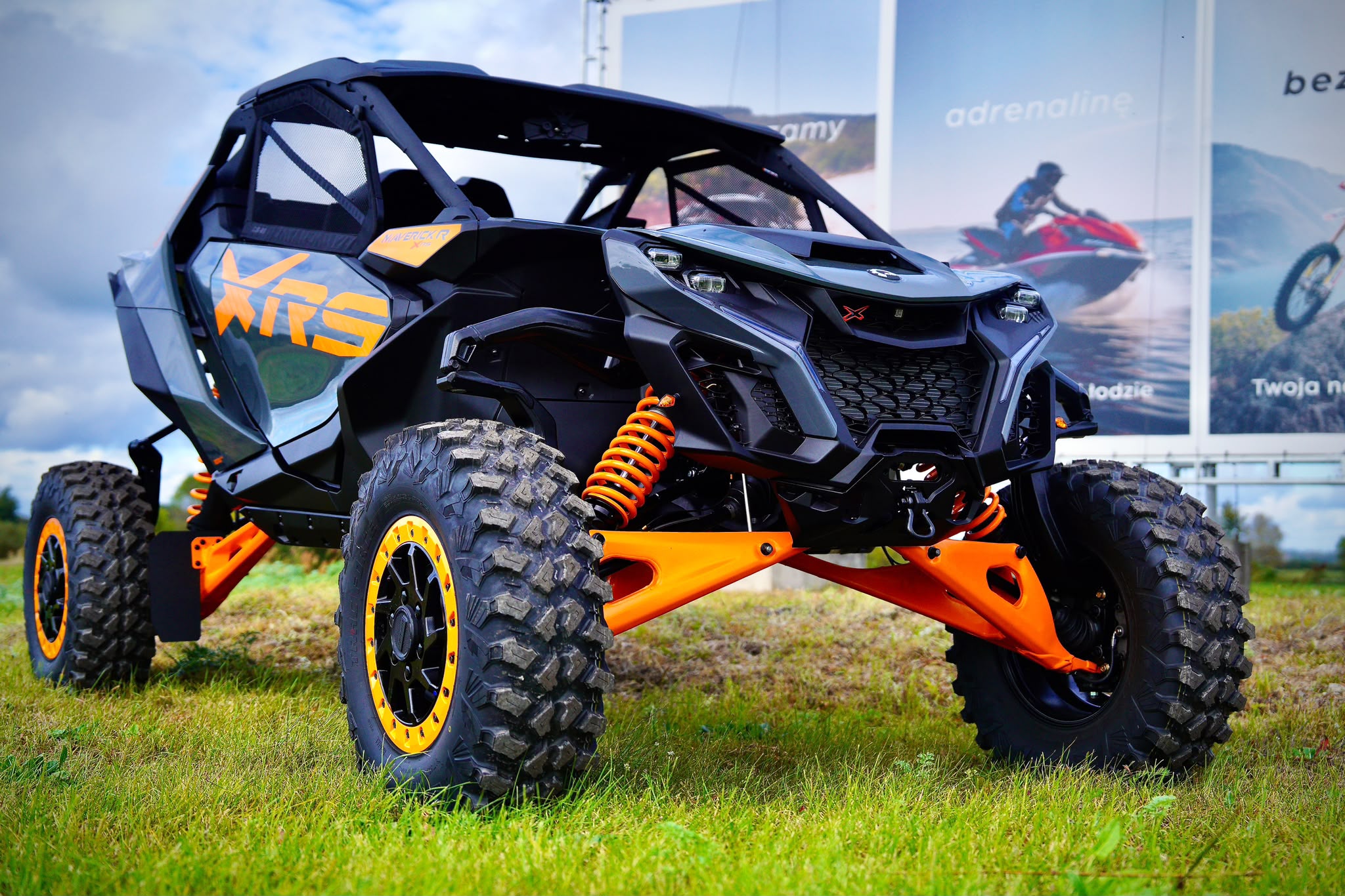 Can-Am Maverick R X RS DCT SAS MY27 - obrazek 4