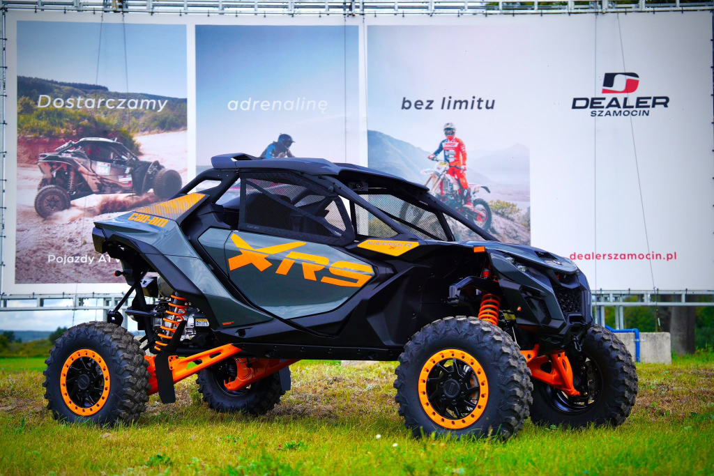 Can-Am Maverick R X RS DCT SAS MY27