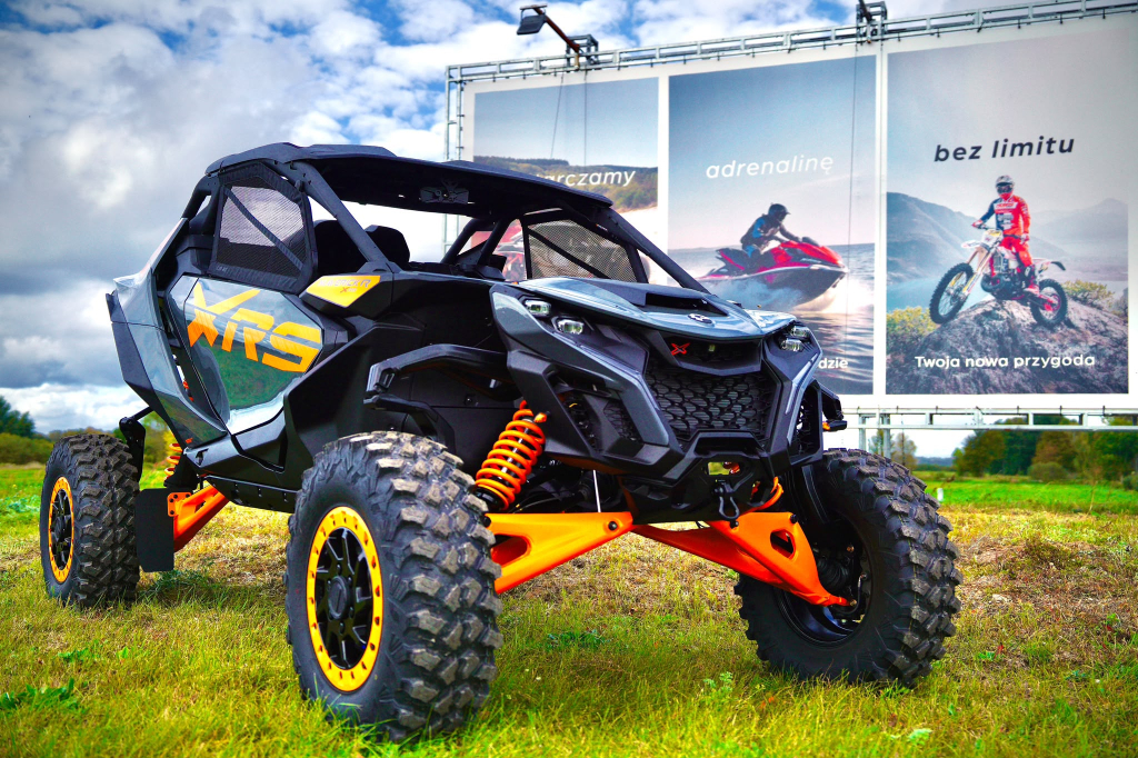Can-Am Maverick R X RS DCT SAS MY27