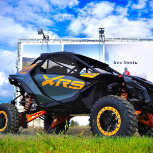 Can-Am Maverick R X RS DCT SAS MY27 - obrazek 3