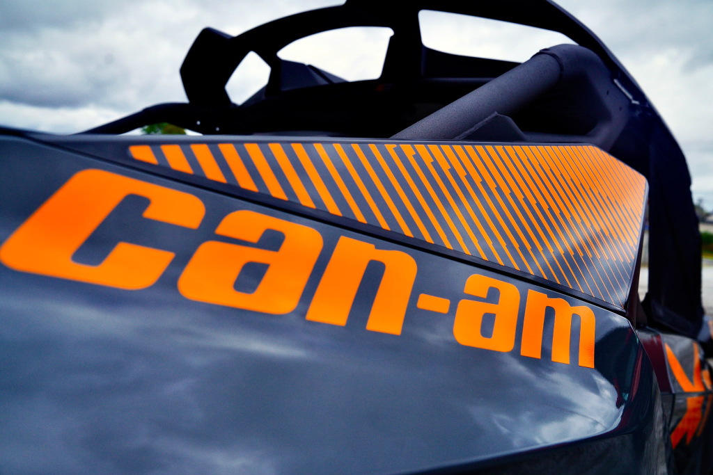 Can-Am Maverick R X RS DCT SAS MY27